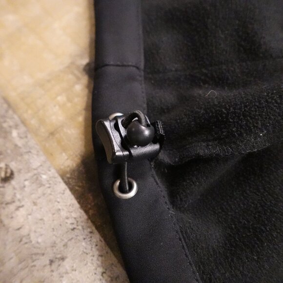 Neff Softshell Jacket Men’s Medium Black Hooded Zip Front Streetwear Snow Urban - Picture 14 of 14